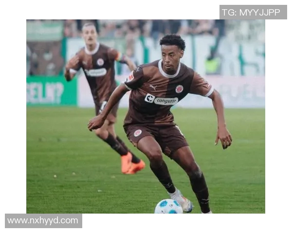 莱红牛与曼联对决分析谁能在这场比赛中胜出