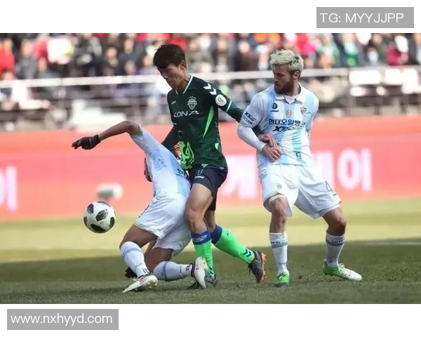 蔚山现代与柏斯光荣激战在即谁能在这场对决中笑到最后