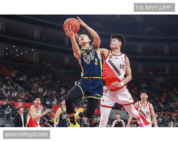 2017年CBA江苏队与广东队激战回顾精彩瞬间与赛场亮点分析 2017年CBA江苏队与广东队激战回顾精彩瞬间与赛场亮点分析