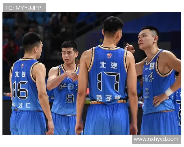 方硕的篮球之路:从青涩少年到CBA明星的奋斗历程与成长故事 方硕的篮球之路:从青涩少年到CBA明星的奋斗历程与成长故事