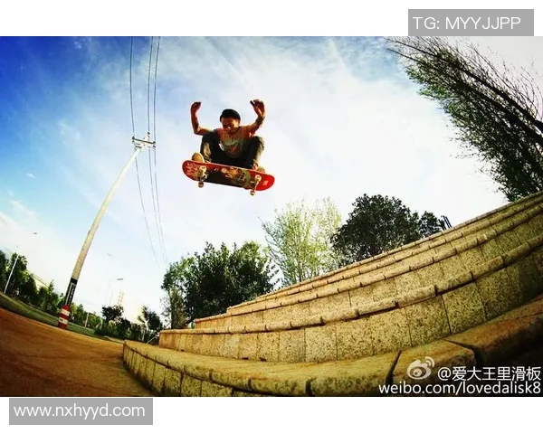 滑板与梦想交织的旅程：刘丽的深度对话与人生启示MBA