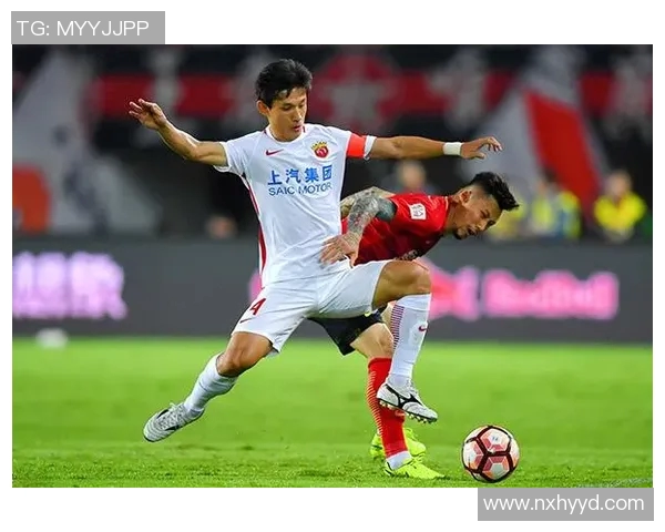 上港与恒大激战正酣2017年7月22日的经典对决回顾 上港与恒大激战正酣2017年7月22日的经典对决回顾