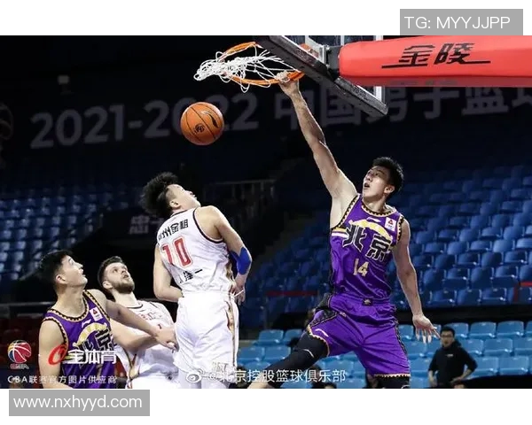 CBA辽宁队男篮迎战强敌全力以赴争夺胜利展现团队精神 CBA辽宁队男篮迎战强敌全力以赴争夺胜利展现团队精神