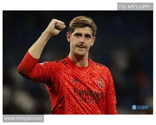 库尔图瓦：守护球门的铁血战士与传奇门将的荣耀之路