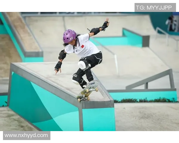 深圳滑板队在滑板节奏排名中创下历史新高展现青春活力与团队精神 深圳滑板队在滑板节奏排名中创下历史新高展现青春活力与团队精神