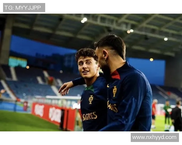 若昂内维斯：从新星崛起到足球巨星的华丽转身与未来展望