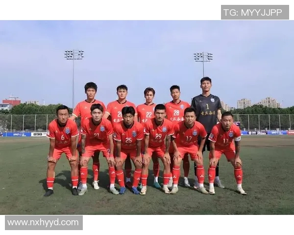 重庆足球队的速度之美：探寻快速进攻背后的战术与激情